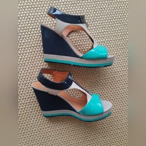 Geoc Wedge lightweight platform sandals